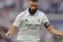 金年会体育-雷恩成功逼平马赛，客场展现蓝白军魂(国足11逼平沙特30日迎来12强赛收官战)