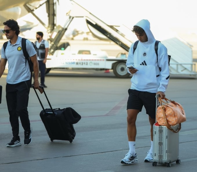 沙特球队迎接国际赛事，备战有序