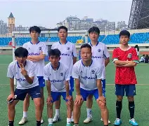 关于精彩表现赢得掌声，足球比赛豪情万丈的信息